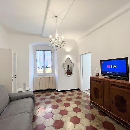 House Silvia By Holiday World Genua Exteriör bild